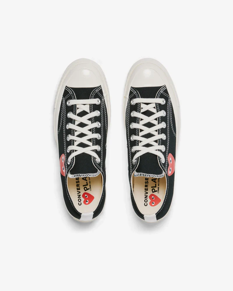Play Converse - Small Red Heart All Star '70 Low Sneakers - (Black) - Image 3