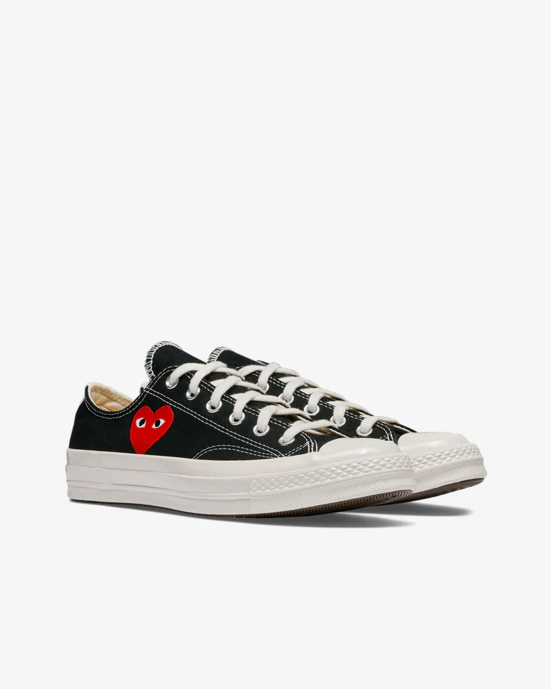 Play Converse - Small Red Heart All Star '70 Low Sneakers - (Black) - Image 4