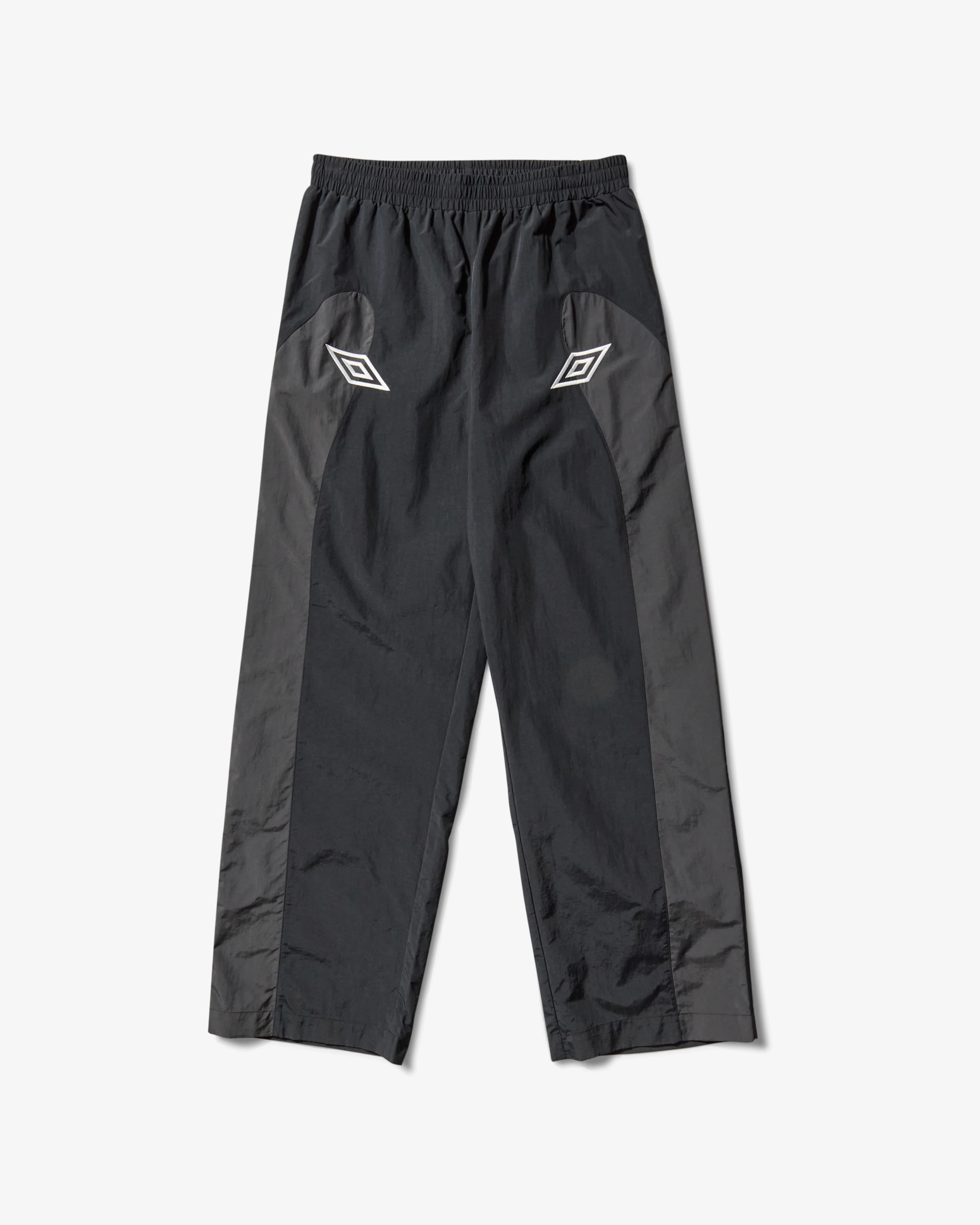 UMBRO - Men's Guarding Tracksuit Pants - (Black)